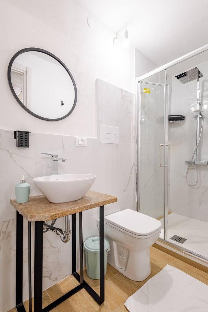 Talia Capo Massimo Apartment ปาแลร์โม ภายนอก รูปภาพ