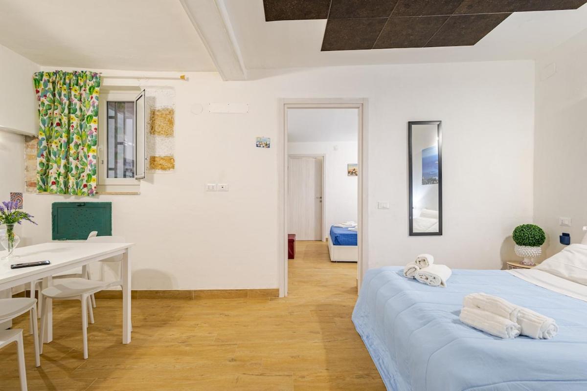 Talia Capo Massimo Apartment ปาแลร์โม ภายนอก รูปภาพ
